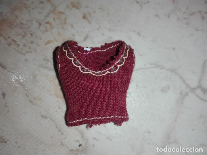 Mu&ntilde;ecas modernas: Camisa de mu&ntilde;eca bratz - Foto 1