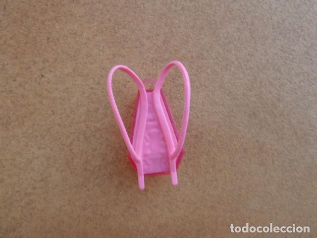 Mu&ntilde;ecas modernas: Mochila Monster High. - Foto 3
