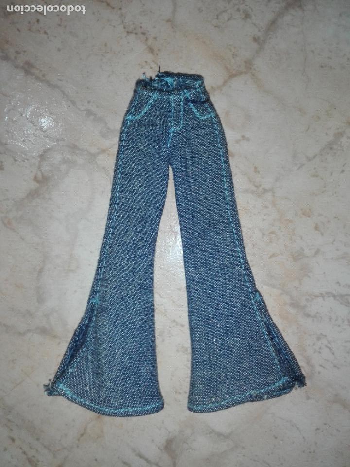 Mu&ntilde;ecas modernas: Pantal&oacute;n de Mu&ntilde;eca bratz - Foto 1