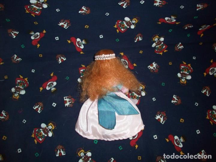 Mu&ntilde;ecas modernas: mu&ntilde;eca porcelana pelirroja - Foto 2