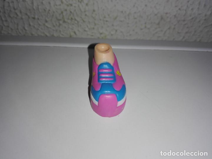 Mu&ntilde;ecas modernas: Zapato de mu&ntilde;eca bratz - Foto 3