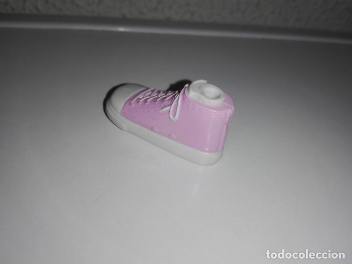 Mu&ntilde;ecas modernas: Zapato de mu&ntilde;eca bratz - Foto 2