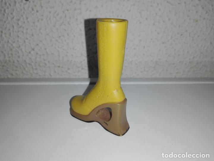 Mu&ntilde;ecas modernas: Zapato de mu&ntilde;eca bratz - Foto 2