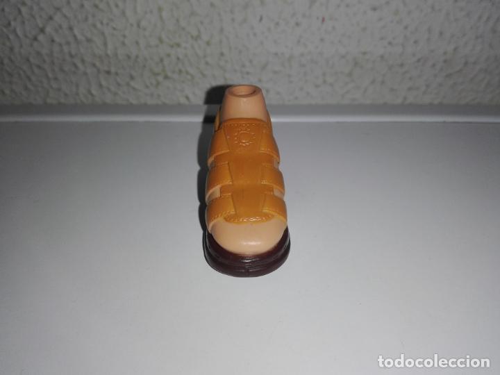 Mu&ntilde;ecas modernas: Zapato de mu&ntilde;eca bratz - Foto 3