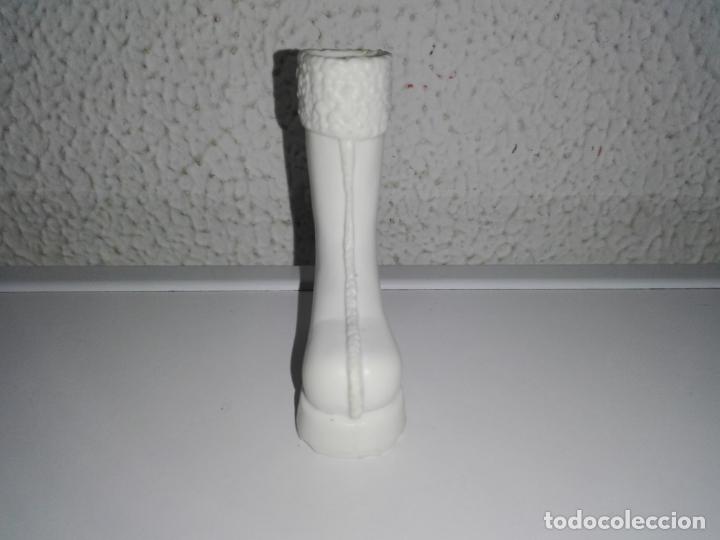 Mu&ntilde;ecas modernas: Zapato de mu&ntilde;eca bratz - Foto 3