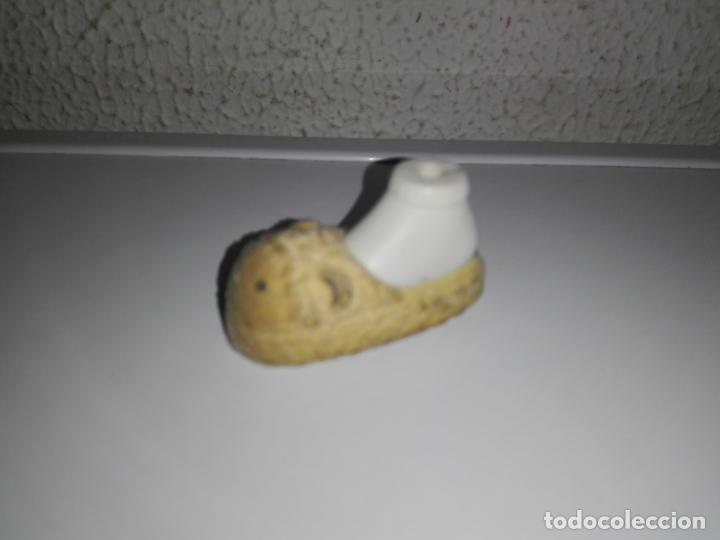Mu&ntilde;ecas modernas: Zapato de mu&ntilde;eca bratz - Foto 1