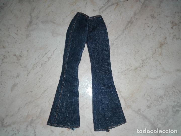 Mu&ntilde;ecas modernas: Pantal&oacute;n de mu&ntilde;eca bratz - Foto 2