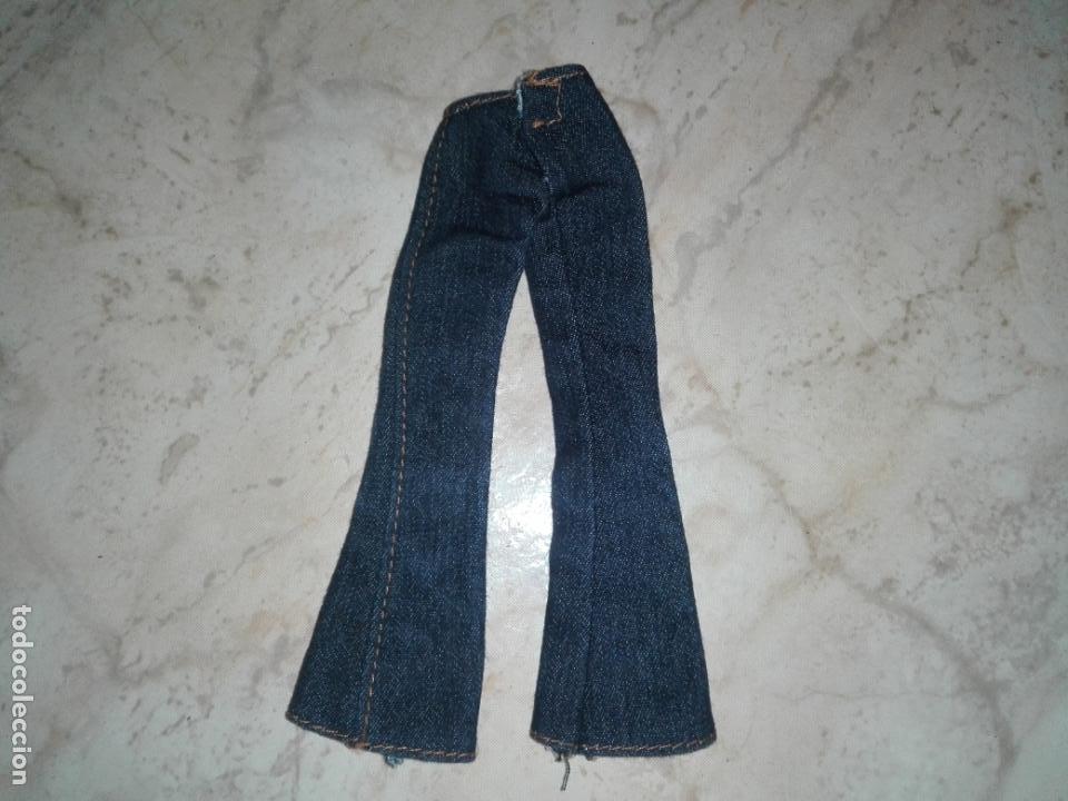 Mu&ntilde;ecas modernas: Pantal&oacute;n de mu&ntilde;eca bratz - Foto 2