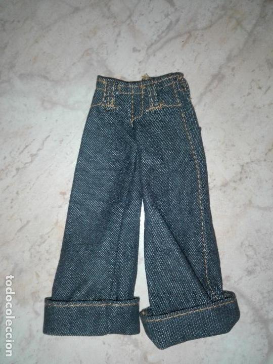 Mu&ntilde;ecas modernas: pantalon de mu&ntilde;eco bratz chico - Foto 1