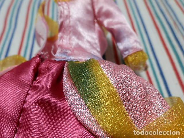 Mu&ntilde;ecas modernas: MU&Ntilde;ECA PRINCESA ZOMBIE CENICIENTA, WOWWEE 2012 - Foto 15