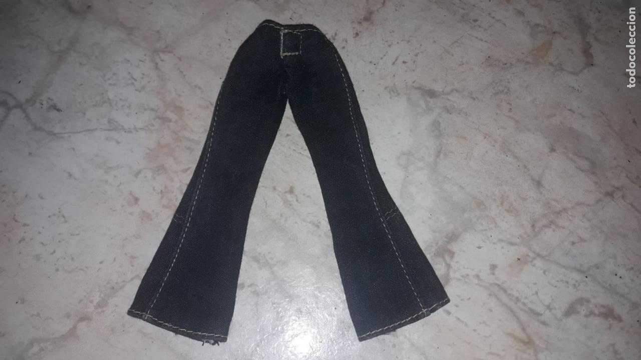 Mu&ntilde;ecas modernas: Pantalon de mu&ntilde;eca bratz - Foto 2