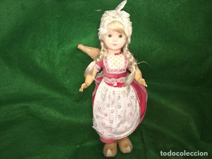 Mu&ntilde;ecas modernas: MU&Ntilde;ECA HOLANDESA DE CELULOIDE - Foto 1