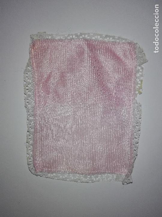 Mu&ntilde;ecas modernas: Manta accedorio para mu&ntilde;eca bebe - Foto 2