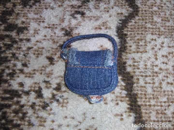 Mu&ntilde;ecas modernas: Bolso de mu&ntilde;eca bratz - Foto 2