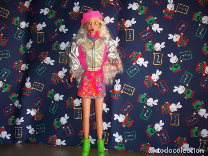 Mu&ntilde;ecas modernas: mu&ntilde;eca sindy hasbro 1996 - Foto 1