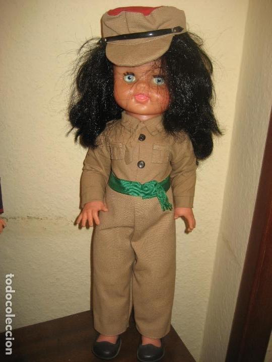 Mu&ntilde;ecas modernas: Mu&ntilde;eca militar . 43 cms de alto - Foto 1