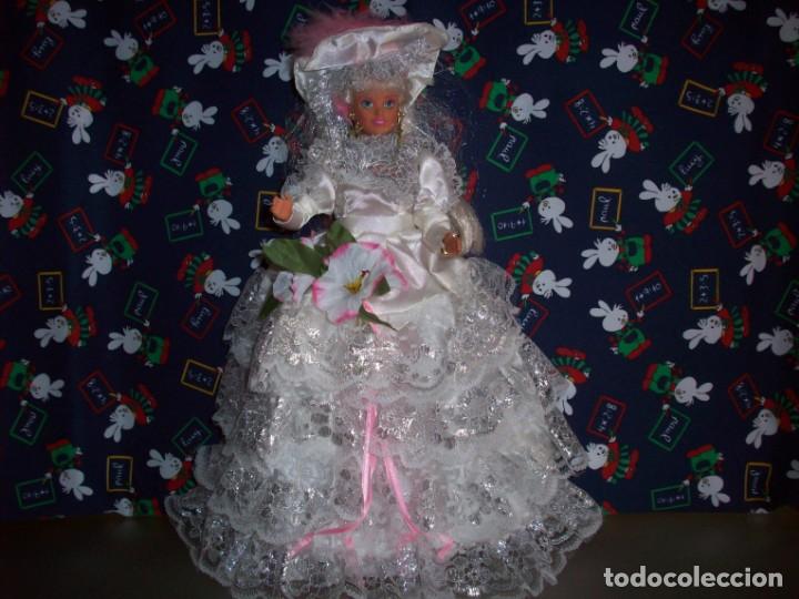 Mu&ntilde;ecas modernas: mu&ntilde;eca sindy 1992 con vestido blanco - Foto 1