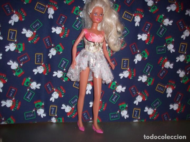 Mu&ntilde;ecas modernas: mu&ntilde;eca sindy de hasbro 1993 - Foto 1