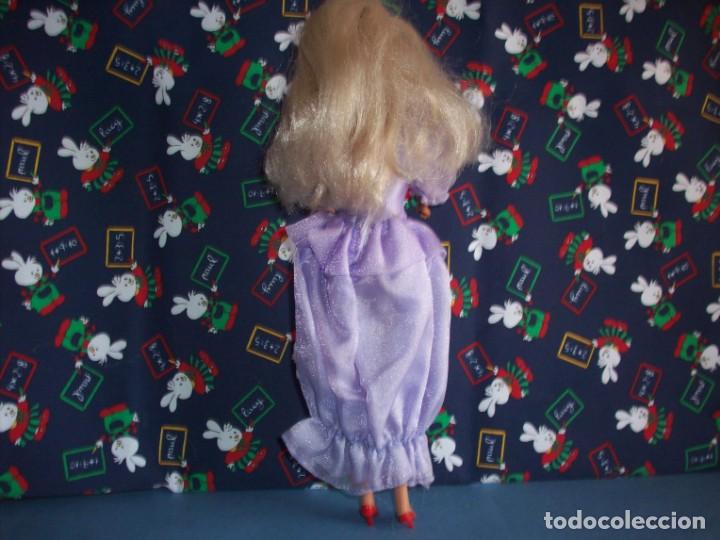 Mu&ntilde;ecas modernas: steffi love con vestido morado - Foto 3