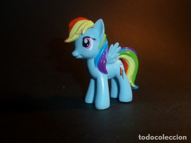 Mu&ntilde;ecas modernas: My little pony arco iris 6cm. - Foto 1