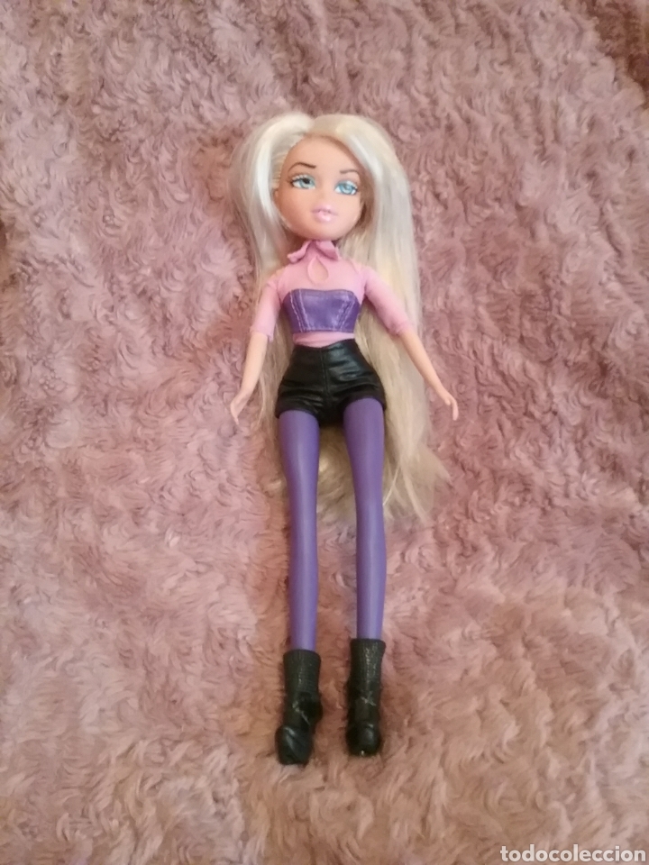 Mu&ntilde;ecas modernas: Mu&ntilde;eca Bratz - MGA - Foto 1