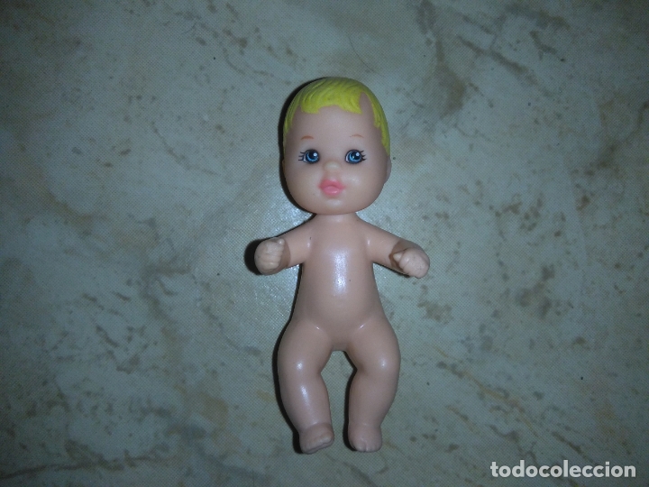 Mu&ntilde;ecas modernas: mu&ntilde;eco bebe de Barbie - Foto 1