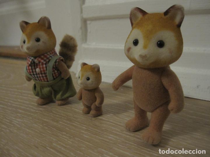 Mu&ntilde;ecas modernas: SYLVANIAN FAMILIA MAPACHE - Foto 3