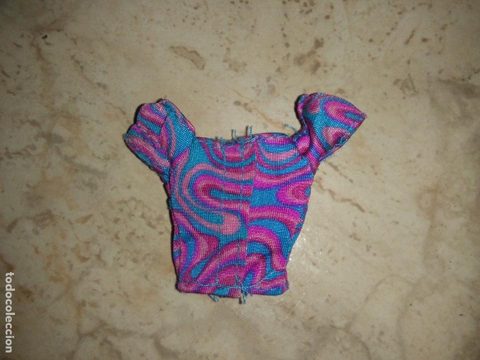 Mu&ntilde;ecas modernas: Camisa top de mu&ntilde;eca monster high - Foto 2