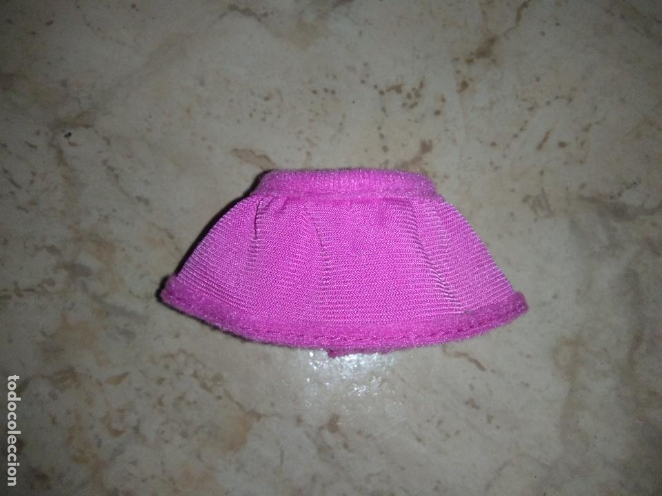 Mu&ntilde;ecas modernas: falda de mu&ntilde;eca bratz - Foto 2