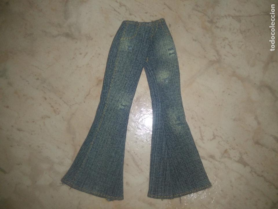 Mu&ntilde;ecas modernas: Pantal&oacute;n de mu&ntilde;eca bratz - Foto 1