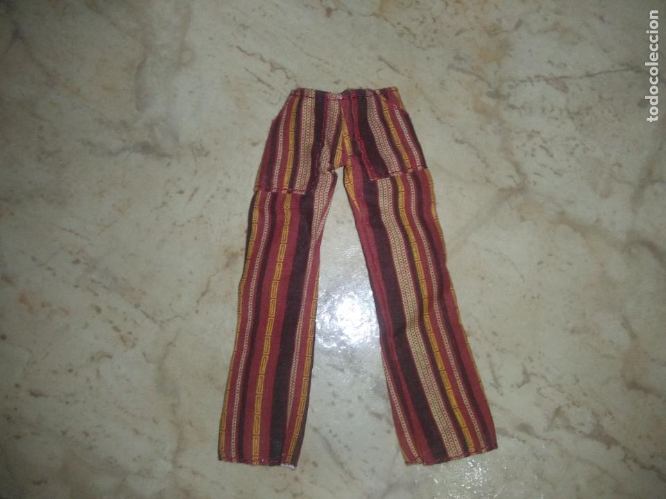 Mu&ntilde;ecas modernas: Pantal&oacute;n de mu&ntilde;eca bratz - Foto 1