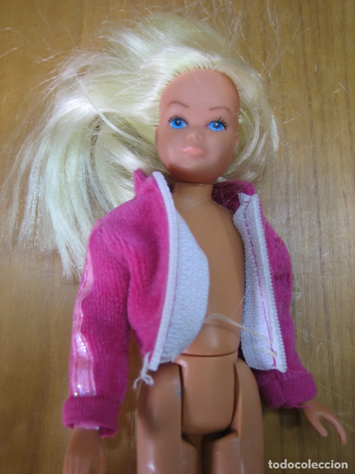 Mu&ntilde;ecas modernas: Mu&ntilde;eca de Mattel - Foto 1