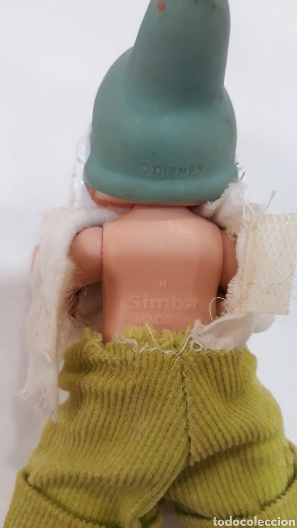 Mu&ntilde;ecas modernas: Enanito so&ntilde;ador de Simba Disney. - Foto 2