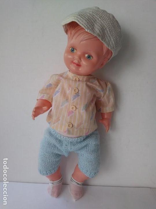Mu&ntilde;ecas modernas: mu&ntilde;eco todo de pl&aacute;stico 45 cm - Foto 2