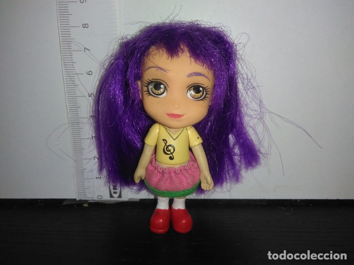Mu&ntilde;ecas modernas: Peque&ntilde;a Mu&ntilde;eca meg estilo bratz - Foto 1