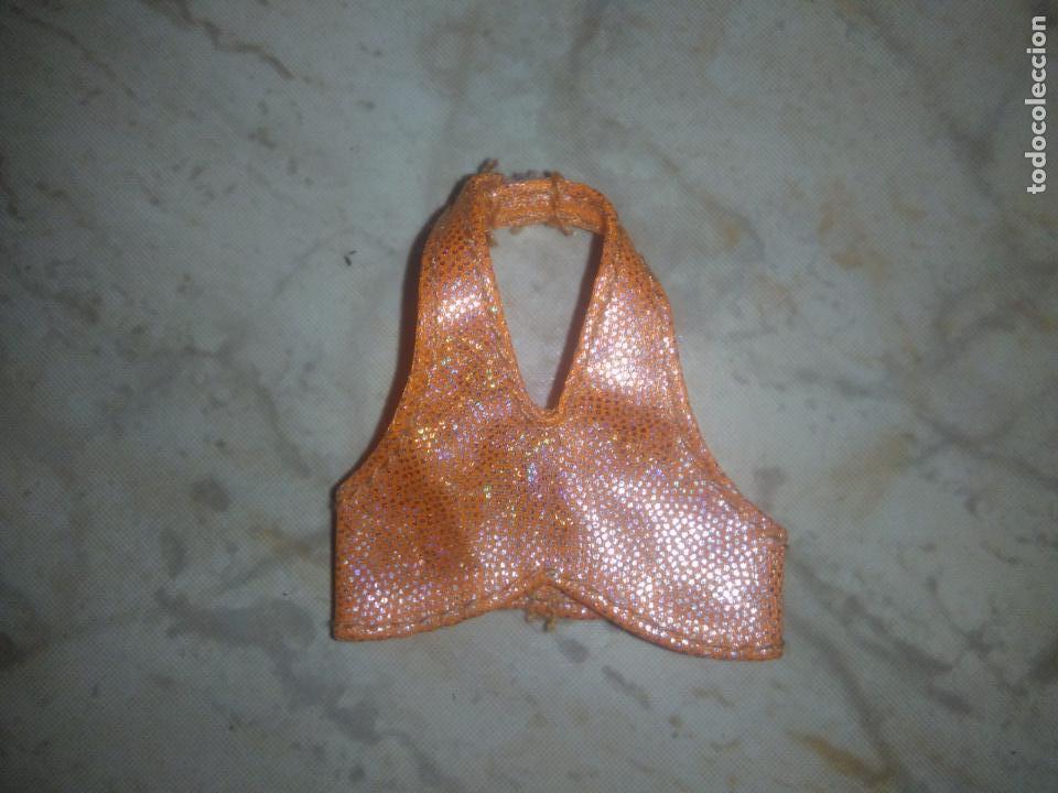 Mu&ntilde;ecas modernas: Camisa top de mu&ntilde;eca bratz - Foto 1