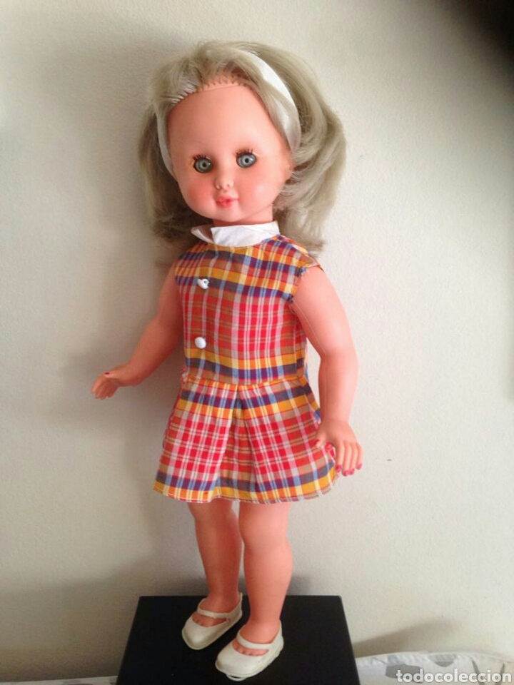 Mu&ntilde;ecas modernas: MU&Ntilde;ECA - Foto 1