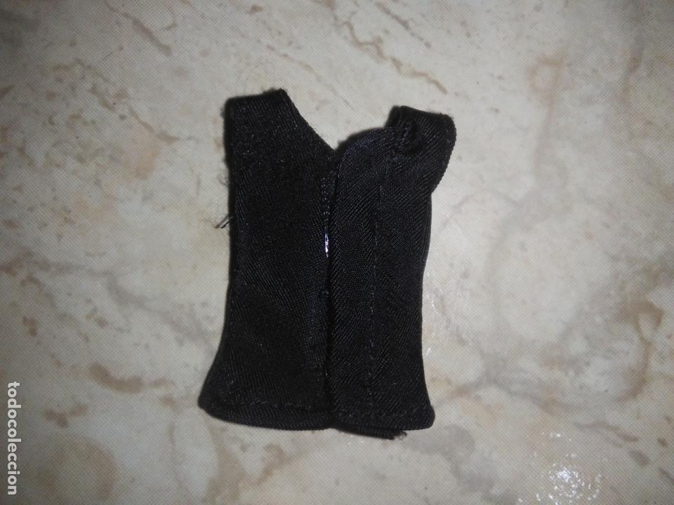 Mu&ntilde;ecas modernas: camisa de mu&ntilde;eca bratz - Foto 2