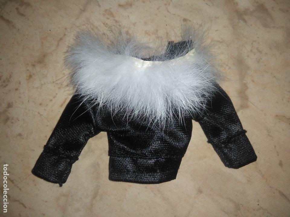 Mu&ntilde;ecas modernas: chaqueta tama&ntilde;o mu&ntilde;eca bratz - Foto 2