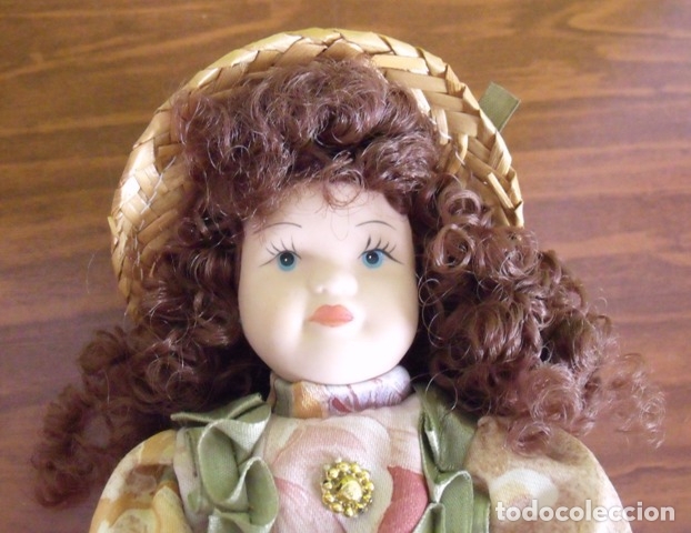 Mu&ntilde;ecas modernas: Mu&ntilde;eca Porcelana con Rizos - Foto 2