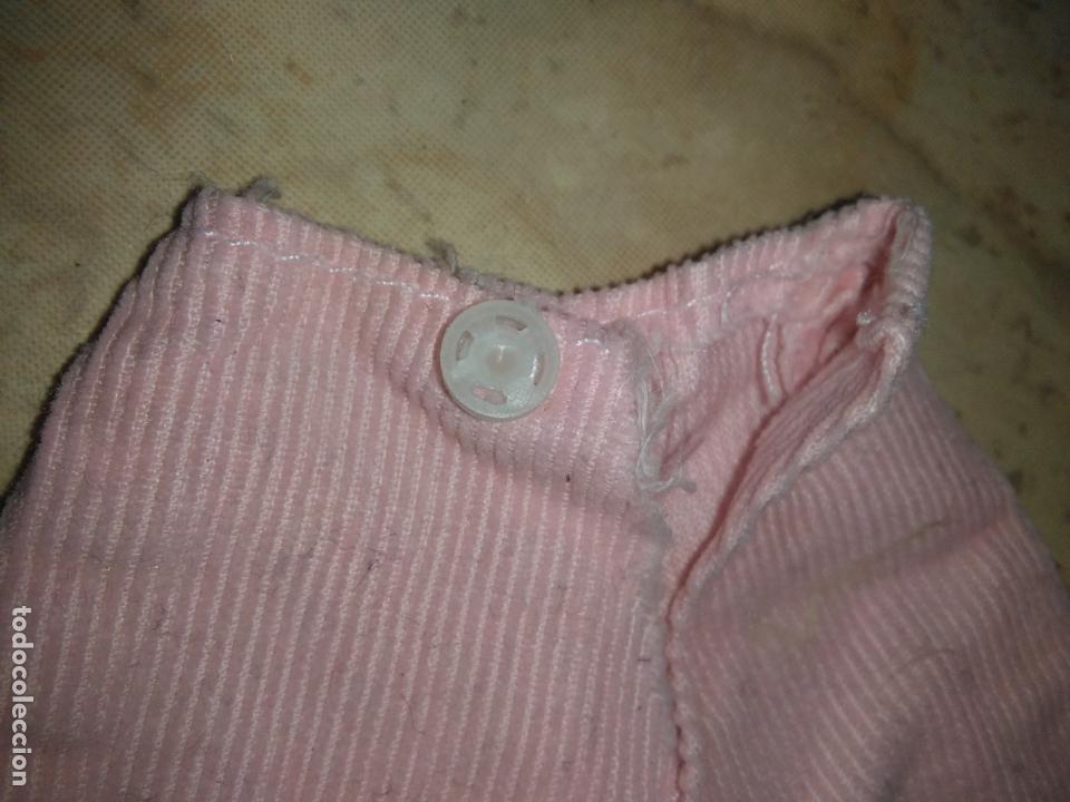 Mu&ntilde;ecas modernas: pantal&oacute;n de mu&ntilde;eca Barbie - Foto 3
