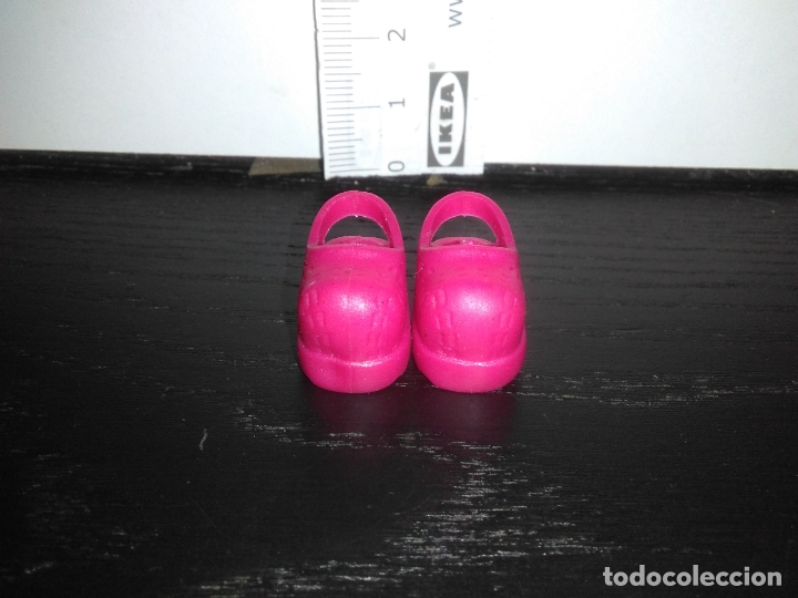 Mu&ntilde;ecas modernas: zapatos de mu&ntilde;eca shelly hermana Barbie cpp2 - Foto 2