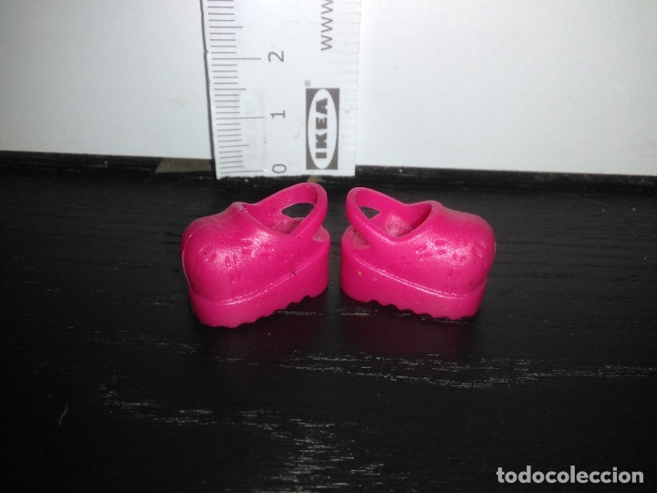 Mu&ntilde;ecas modernas: zapatos de mu&ntilde;eca shelly hermana Barbie cpp2 - Foto 1