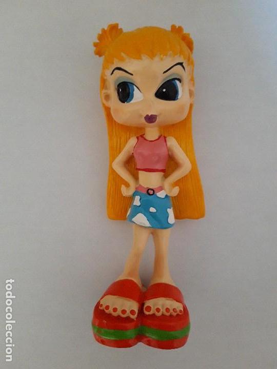 Mu&ntilde;ecas modernas: Figura de decoracion bratz - Foto 2