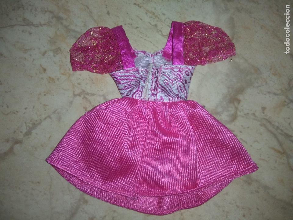 Mu&ntilde;ecas modernas: vestido para mu&ntilde;eca Barbie - Foto 3