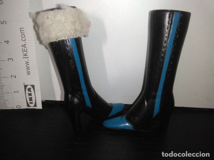 Mu&ntilde;ecas modernas: botas de mu&ntilde;eca maniqui - Foto 3
