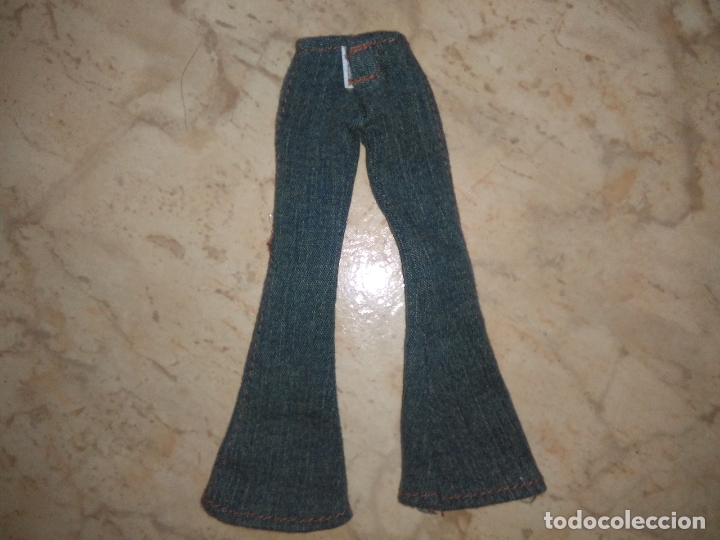 Mu&ntilde;ecas modernas: pantalon de mu&ntilde;eca bratz - Foto 2