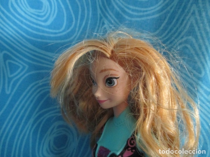 Mu&ntilde;ecas modernas: MU&Ntilde;ECA FROZEN 2014 MATTEL - Foto 2