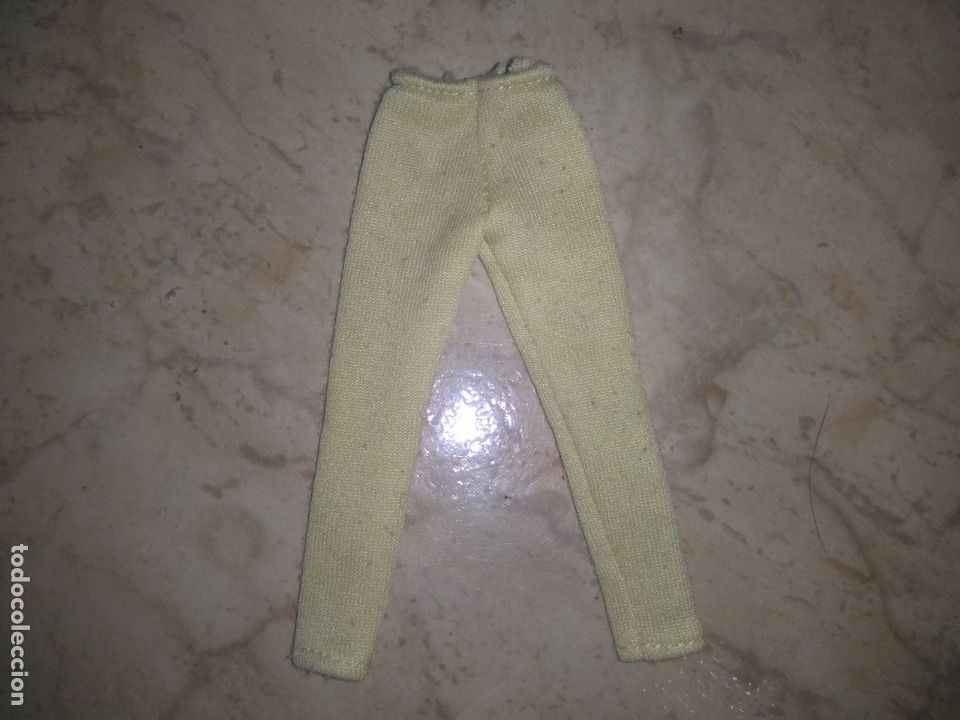 Mu&ntilde;ecas modernas: pantalon para mu&ntilde;eca bratz - Foto 2