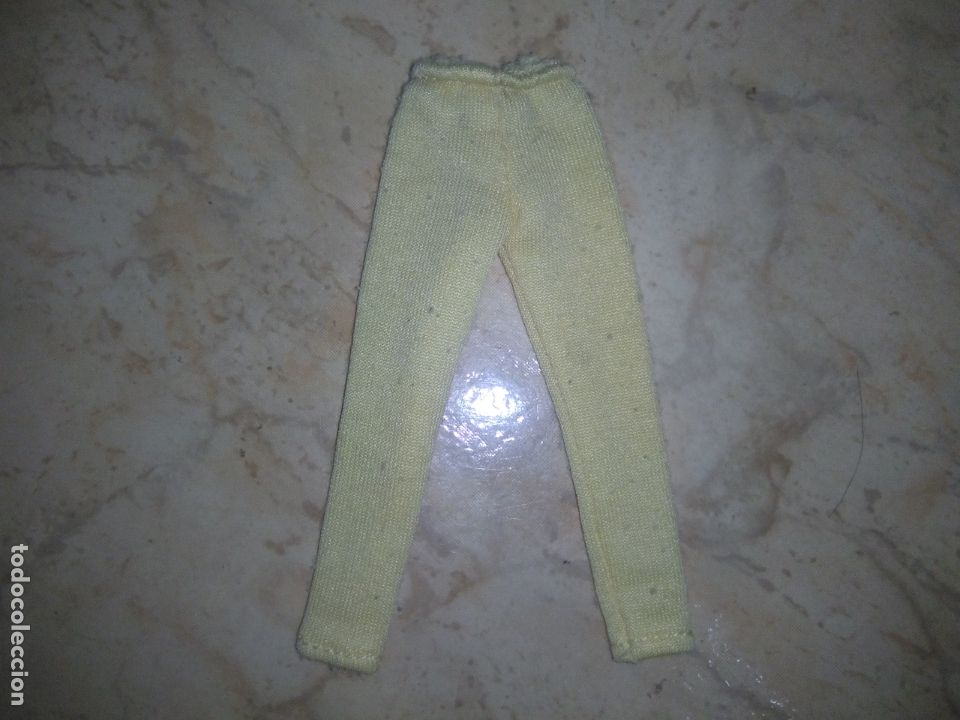 Mu&ntilde;ecas modernas: pantalon para mu&ntilde;eca bratz - Foto 1